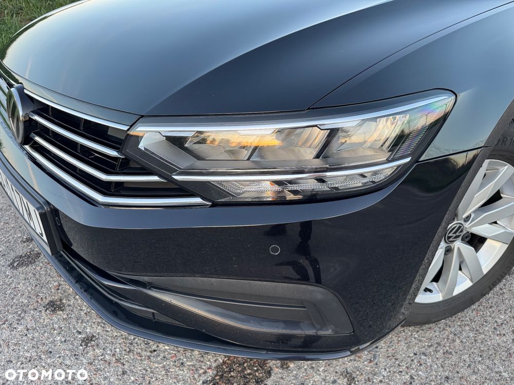 Volkswagen Passat 1.5 TSI EVO Essence DSG - 22