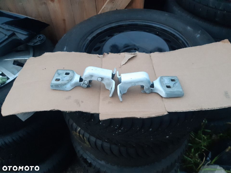 Zawias zawiasy Drzwi Renault Master III Opel Movano B Nissan NV400 804000006R - 1