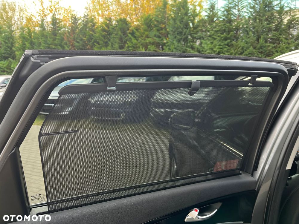 Kia Sorento 2.0 CRDI Business Line Plus - 22