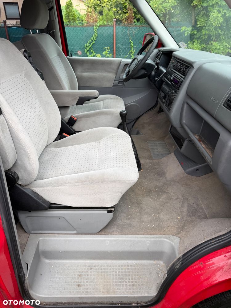 Volkswagen Multivan Standard - 9