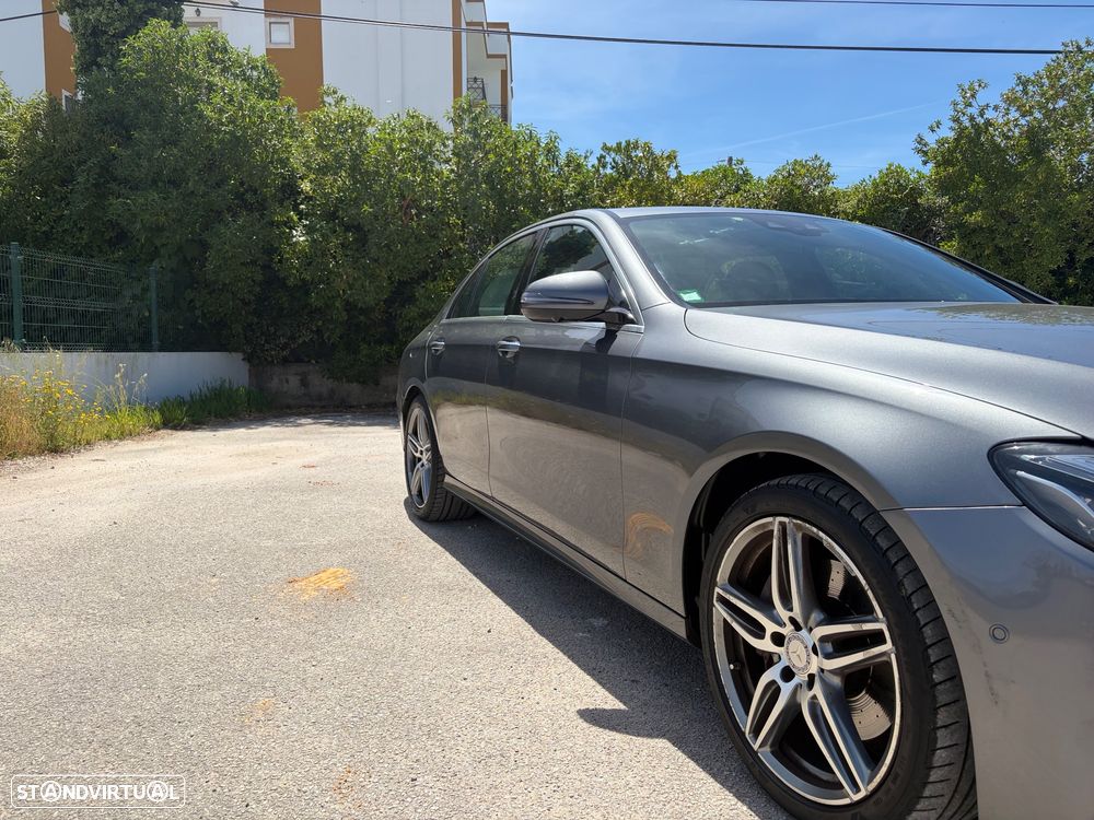 Mercedes-Benz E 220 d AMG Line - 4