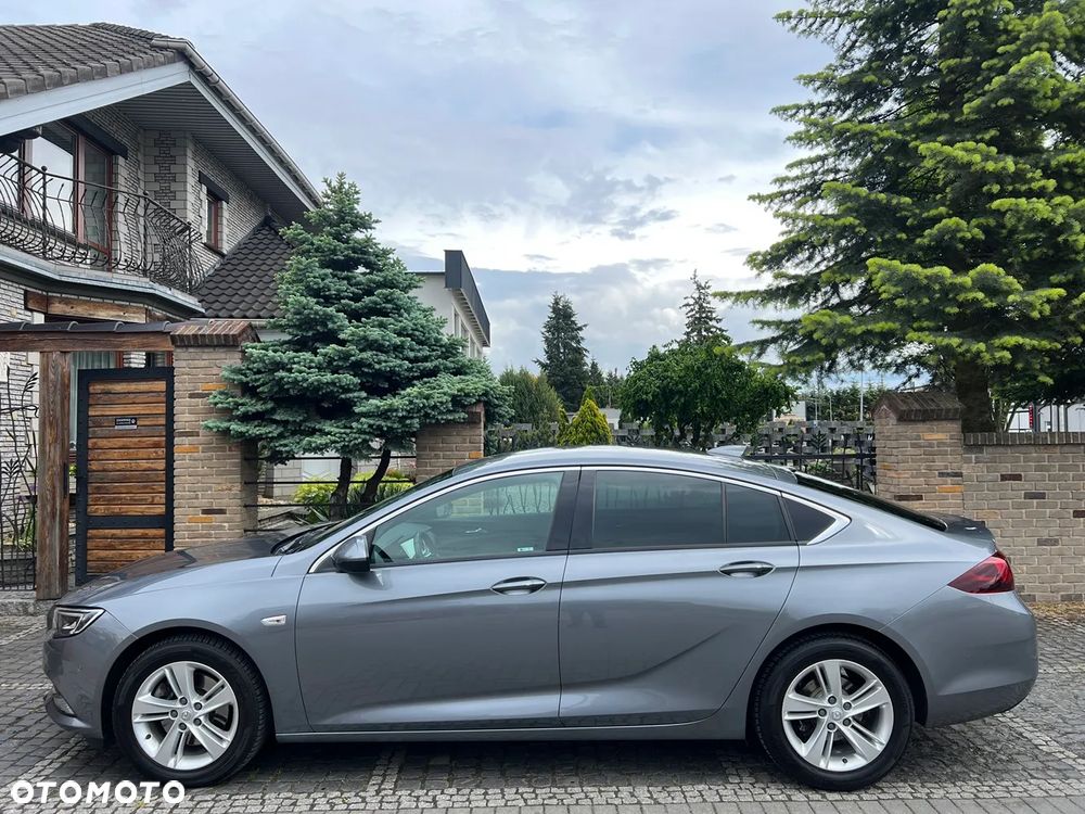Opel Insignia - 12