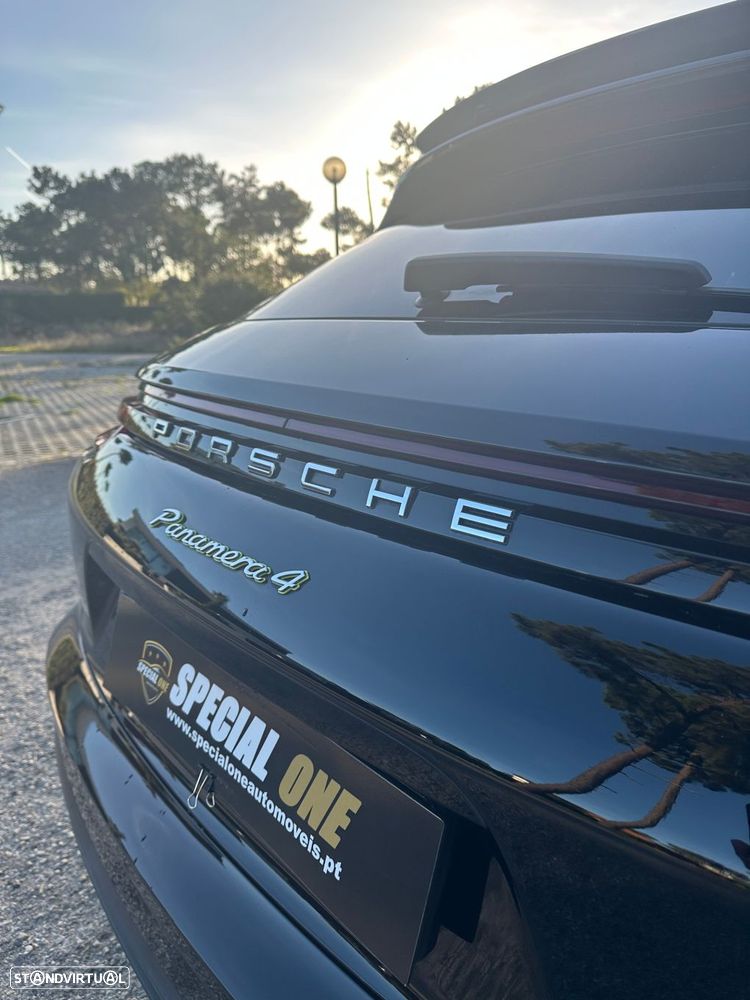 Porsche Panamera Sport Turismo - 9
