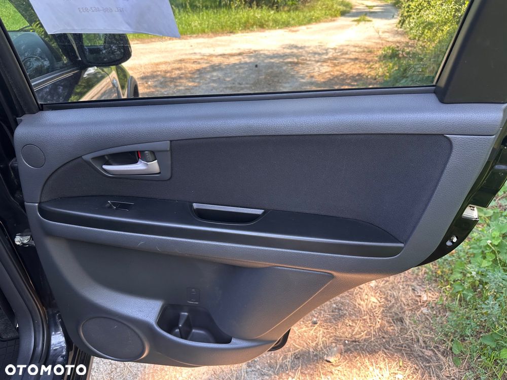Suzuki SX4 - 19