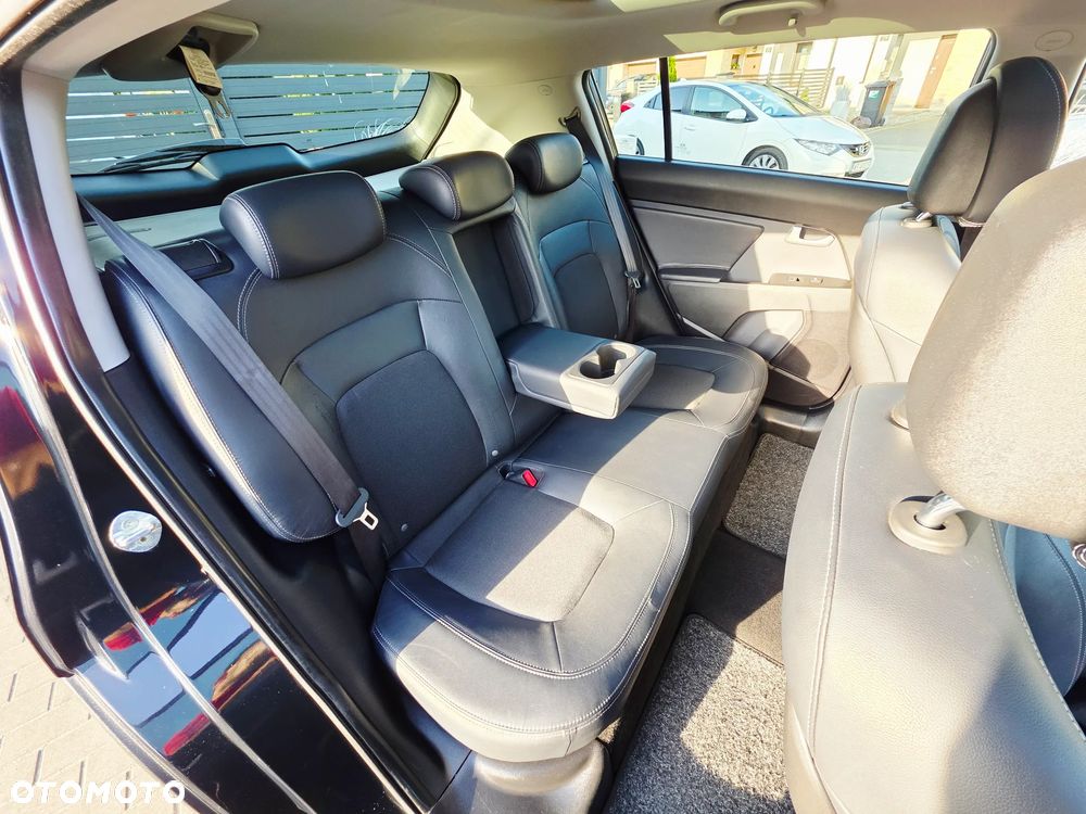 Kia Sportage 2.0 CRDI XL - 3