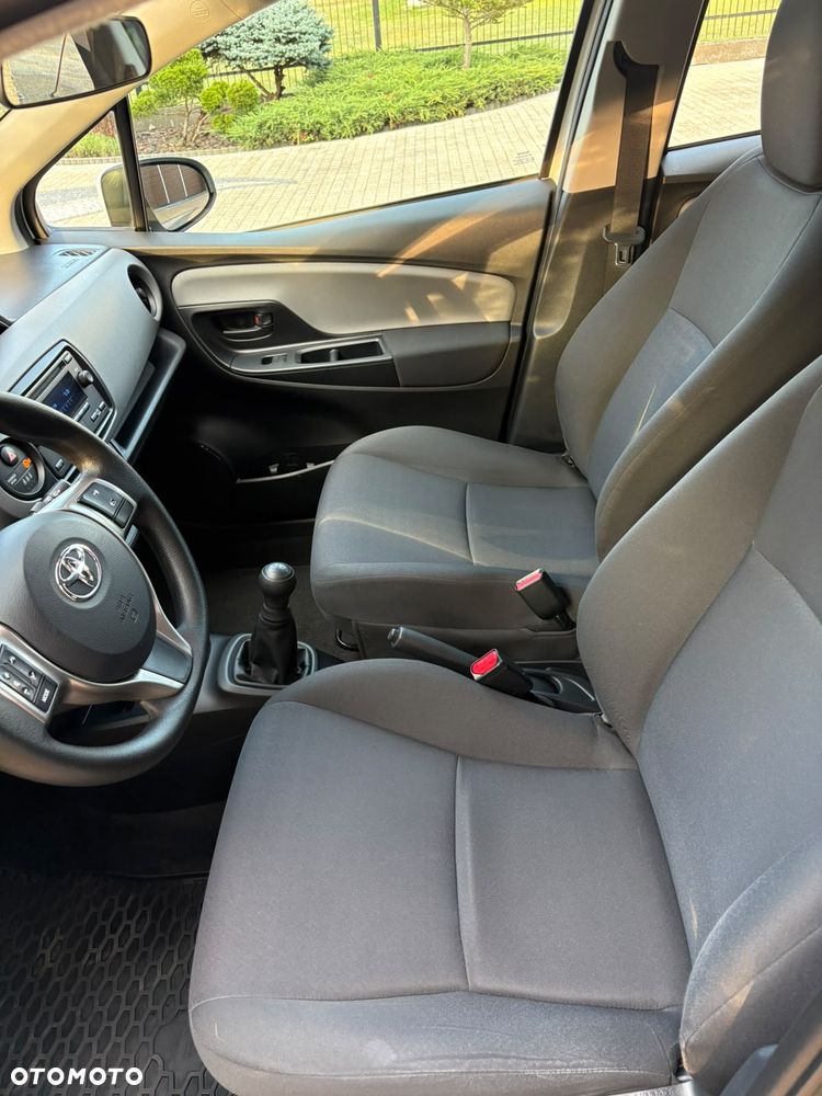 Toyota Yaris 1.0 Premium - 7