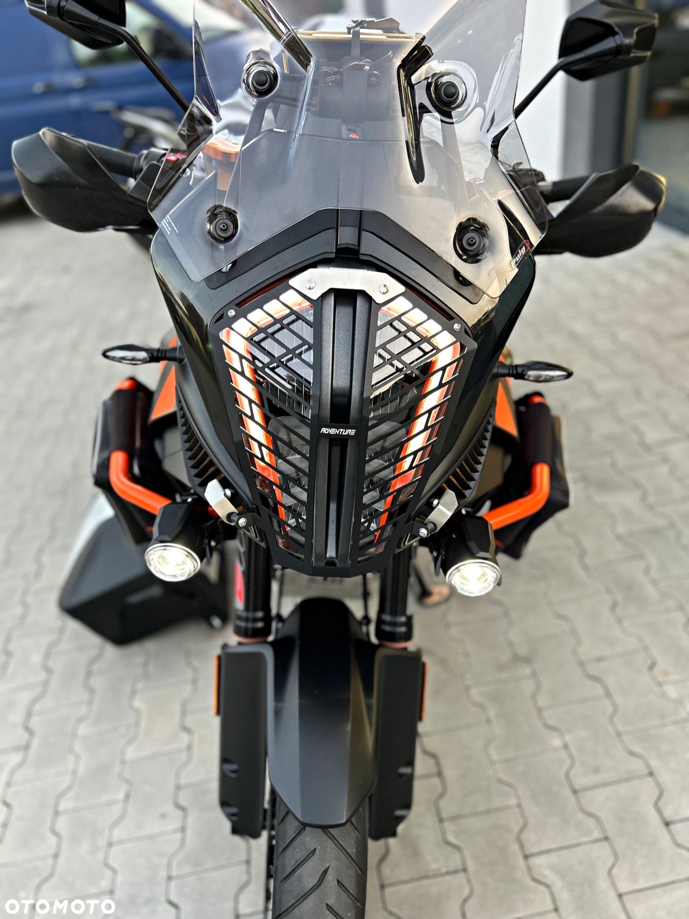 KTM Adventure - 8
