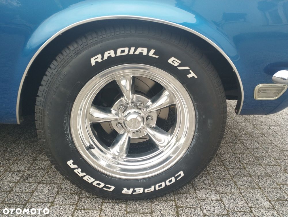 Ford Mustang - 6