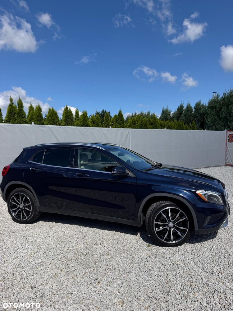 Mercedes-Benz GLA 250 7G-DCT Style - 3