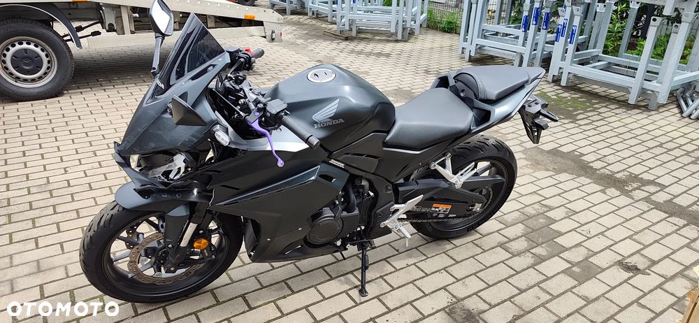 Honda CBR - 9