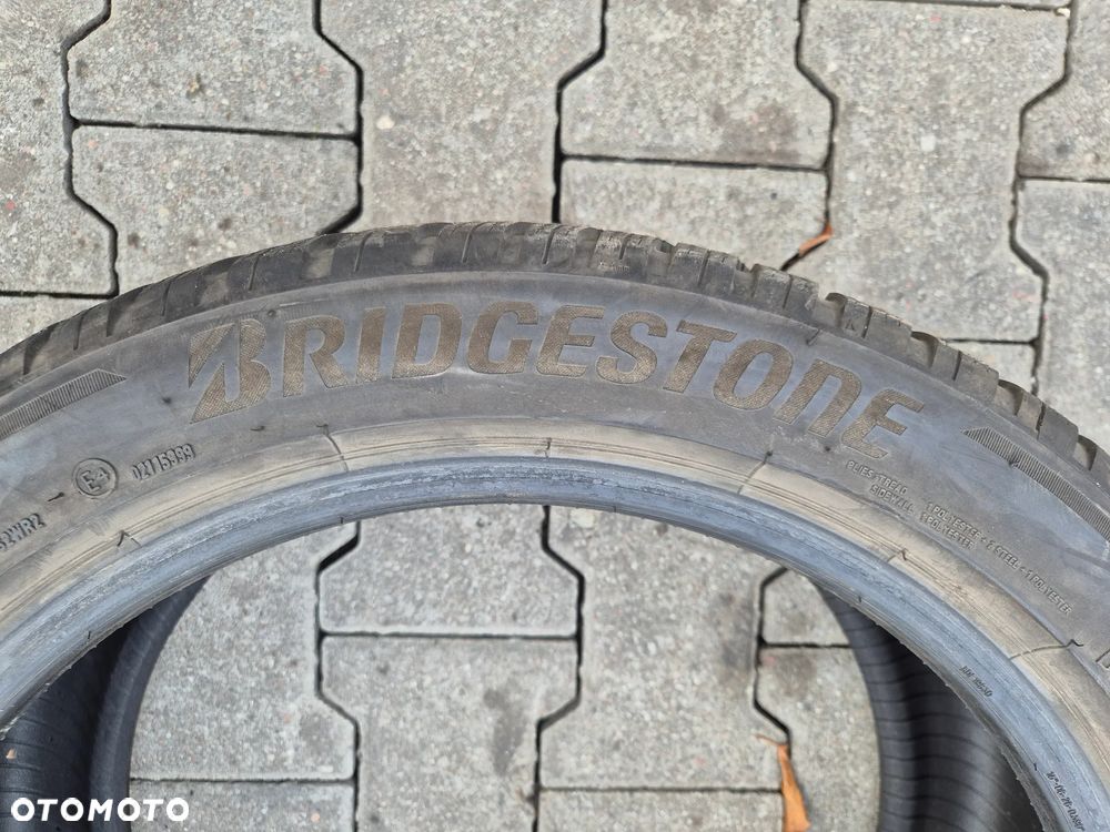 OPONY ZIMOWE BRIDGESTONE 235/45 R18 - 5