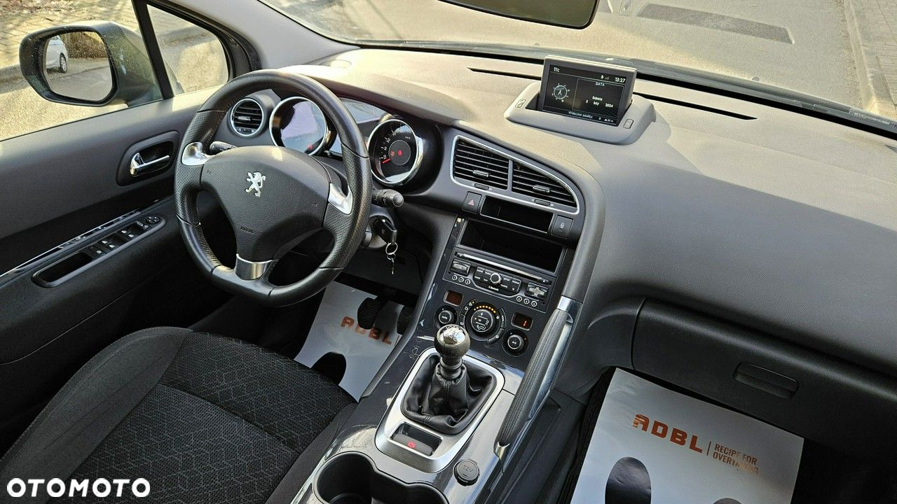 Peugeot 3008 - 24