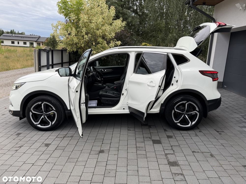 Nissan Qashqai 1.6 DIG-T Tekna+ - 17