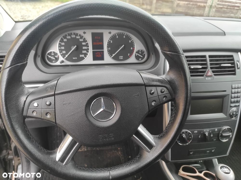 Mercedes-Benz Klasa B 170 BlueEFFICIENCY - 24