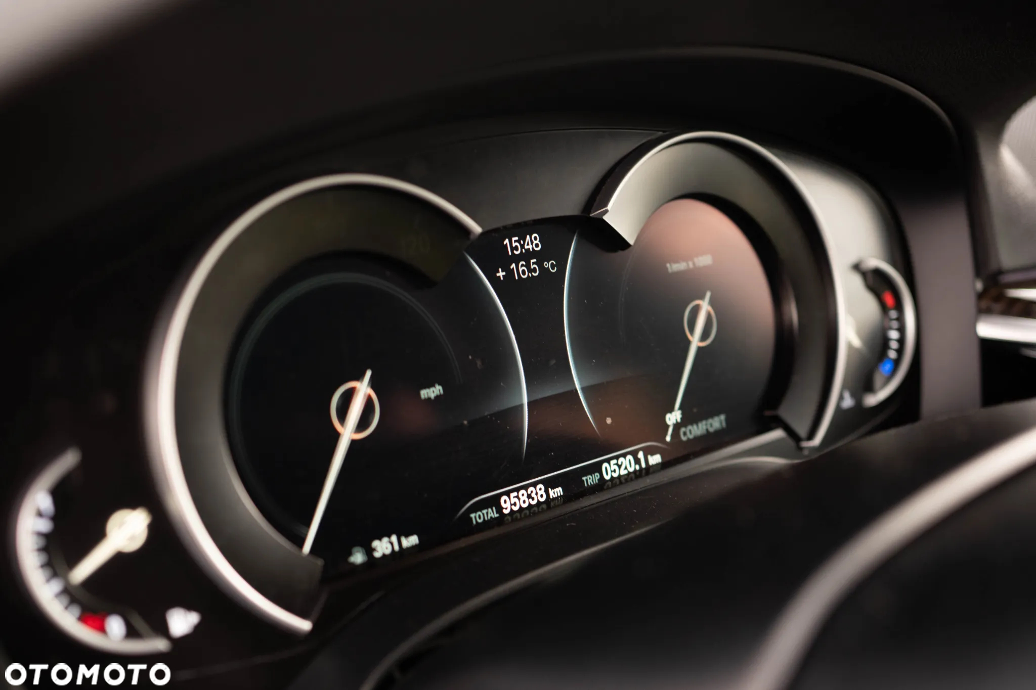 BMW Seria 5 530i GPF xDrive - 19