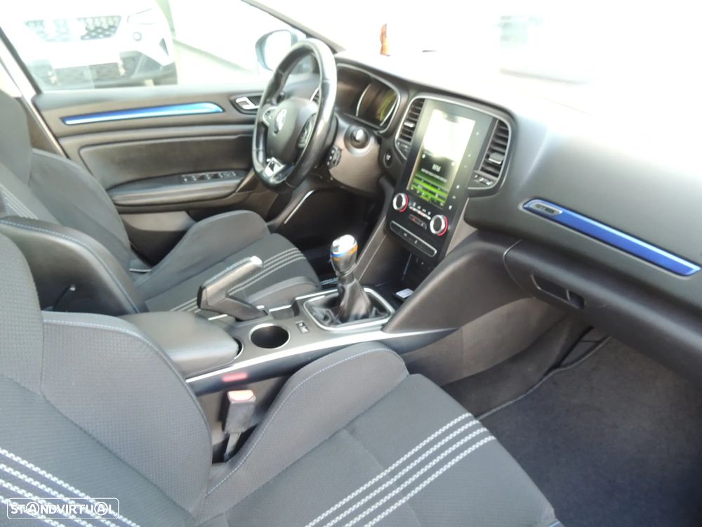 Renault Mégane Sport Tourer 1.5 dCi GT Line - 14