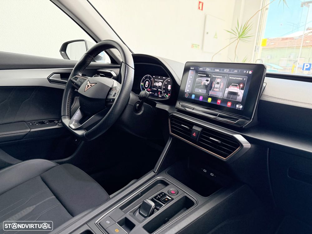 Cupra Formentor 1.4 e-Hybrid DSG Priority - 32