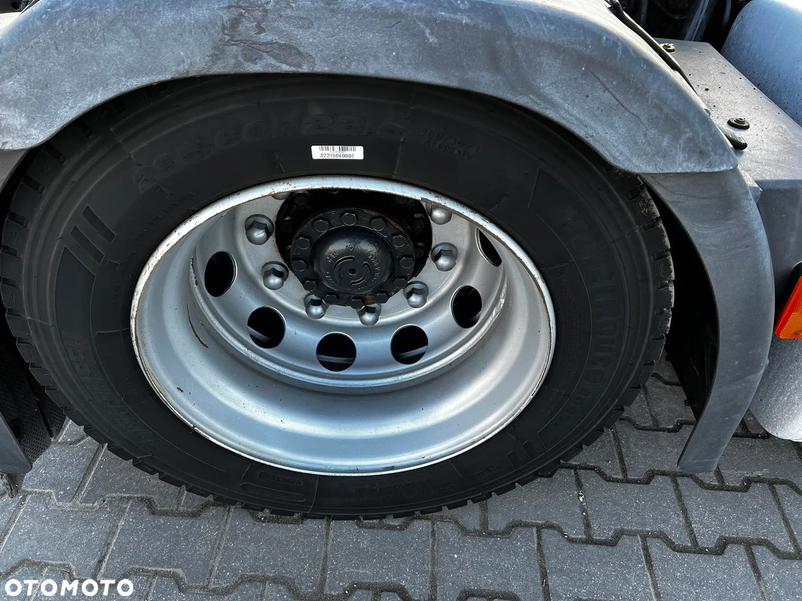 Iveco AS 440 - 19