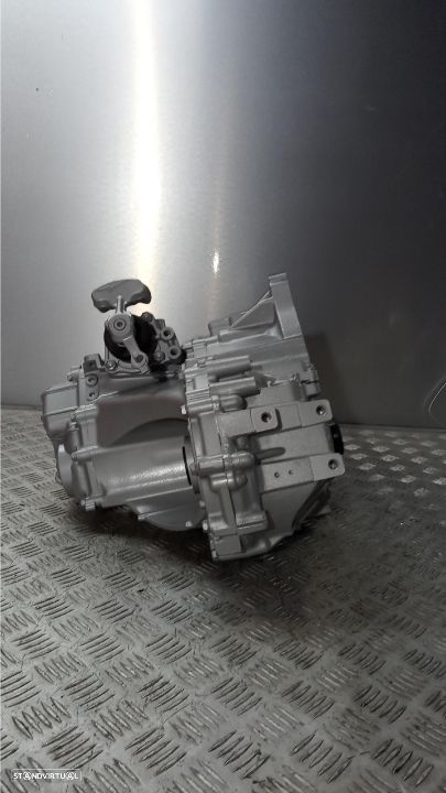 Caixa de Velocidades Recondicionada Toyota COROLLA 1.4 D4D Ref P040 / P060 - 2