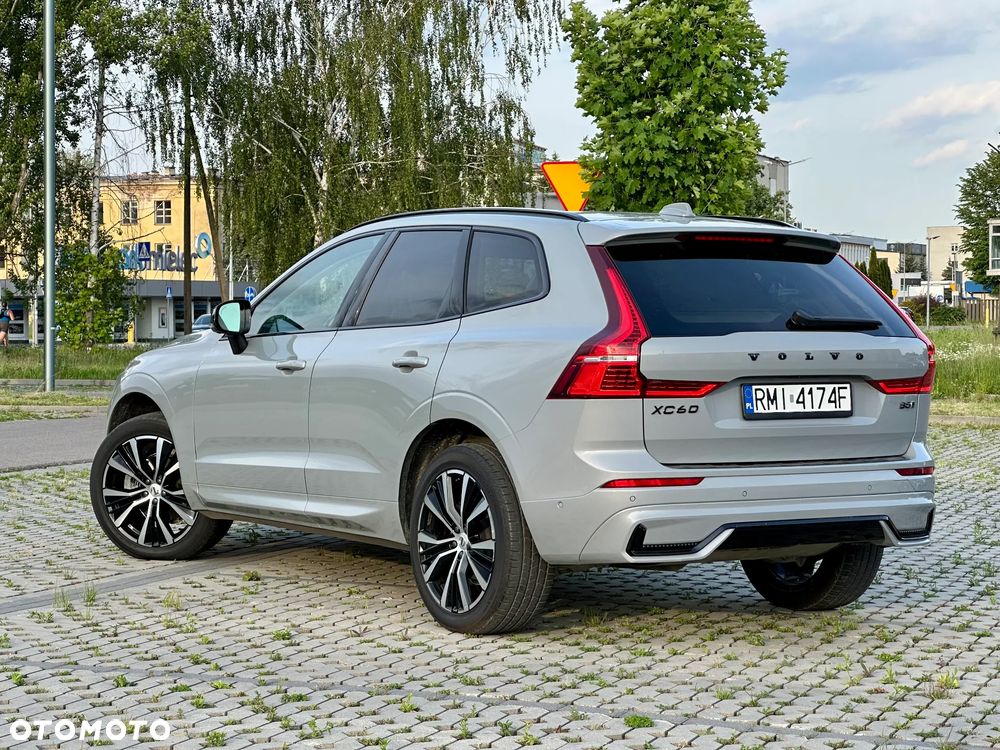 Volvo XC 60 B5 B AWD Plus Dark - 6