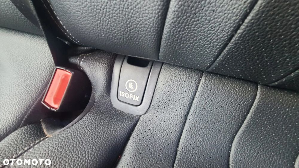 Mercedes-Benz Klasa E - 20