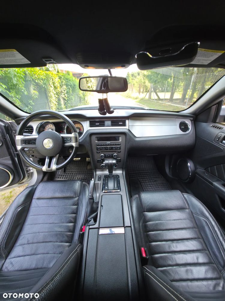 Ford Mustang 5.0 V8 GT Premium - 4