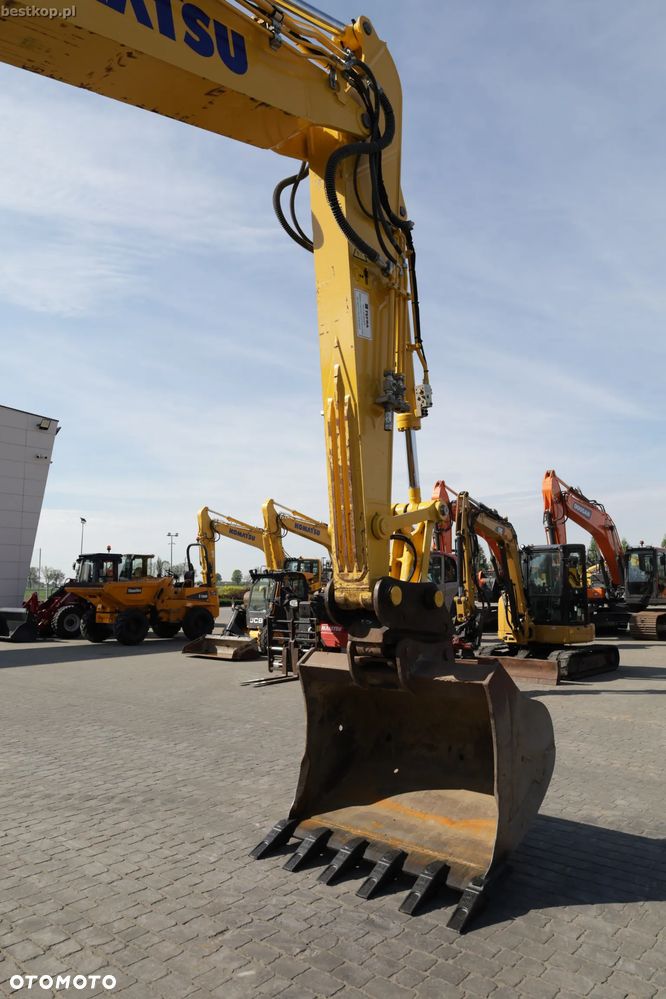 Komatsu PC210LC-11 - 14