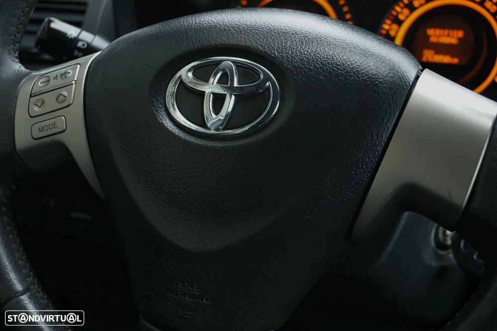 Toyota Auris 1.4 D-4D Comfort+Navi - 27