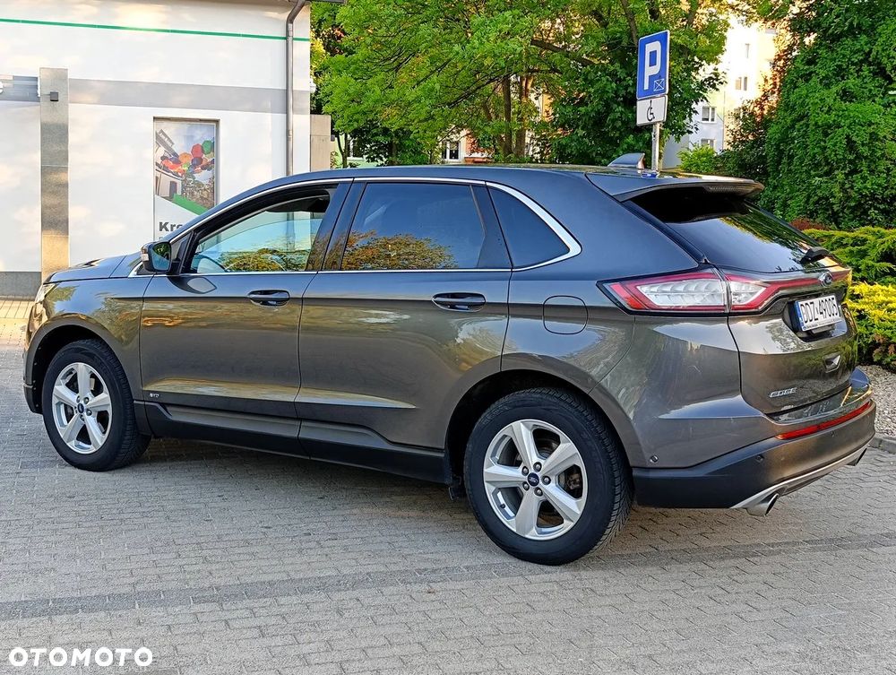 Ford Edge 2.0 TDCi Twin-Turbo 4WD Titanium - 38