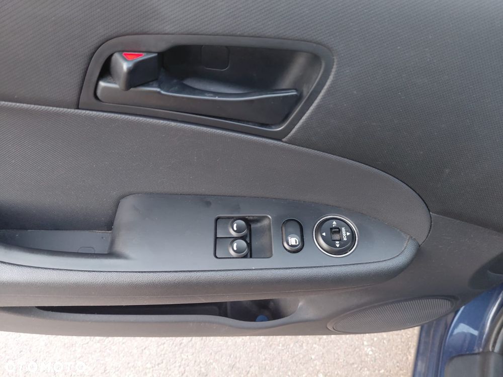 Hyundai i30 1.4 Blue Comfort - 9