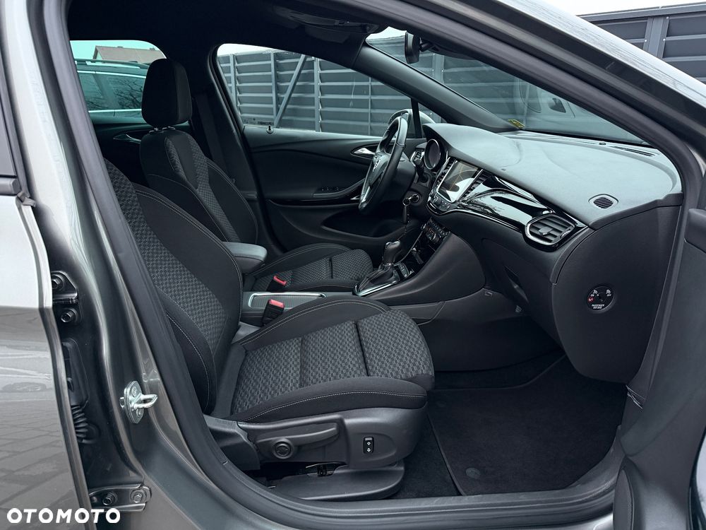 Opel Astra 1.4 T GPF Dynamic S&S - 26