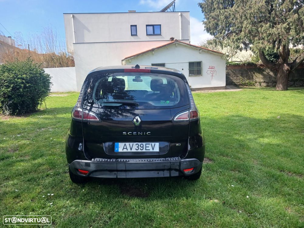 Renault Scénic 1.5 dCi Dynamique S - 19