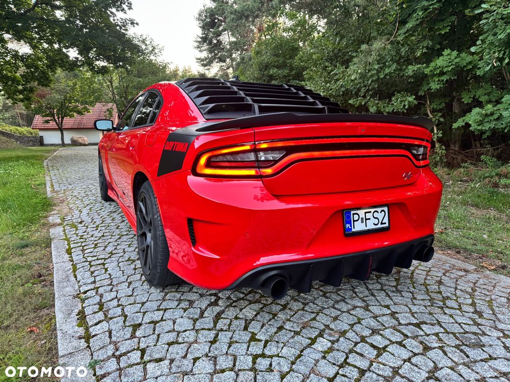 Dodge Charger - 4