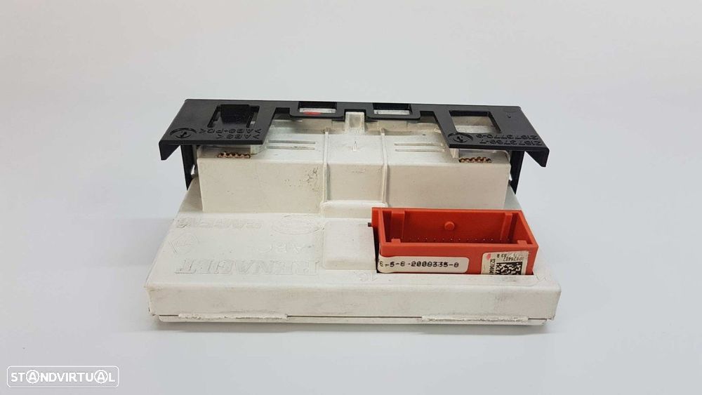 TELA/ECRÃ MULTIFUNÇÕES RENAULT MEGANE II BERLINA 5P CONFORT DYNAMIQUE - 2