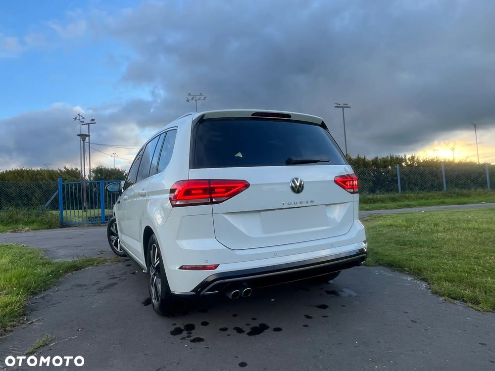 Volkswagen Touran 2.0 TDI BMT Highline DSG - 28