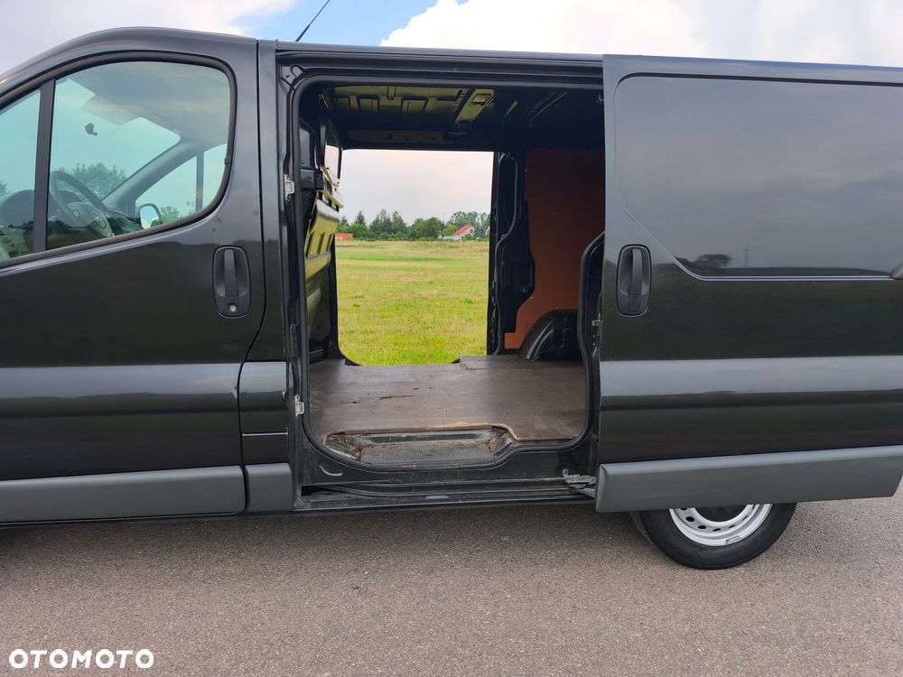 Renault Trafic - 9