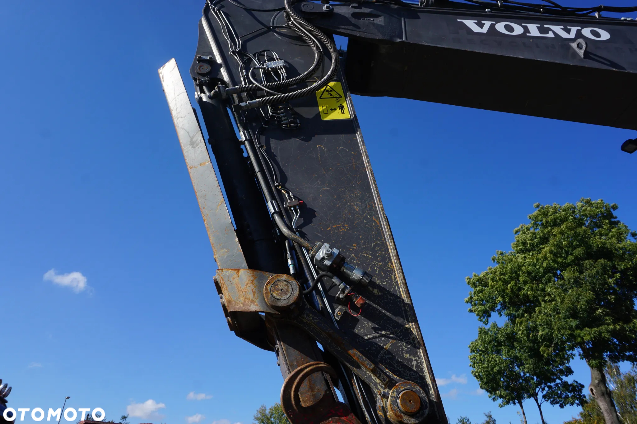 Volvo EC 300E - 10