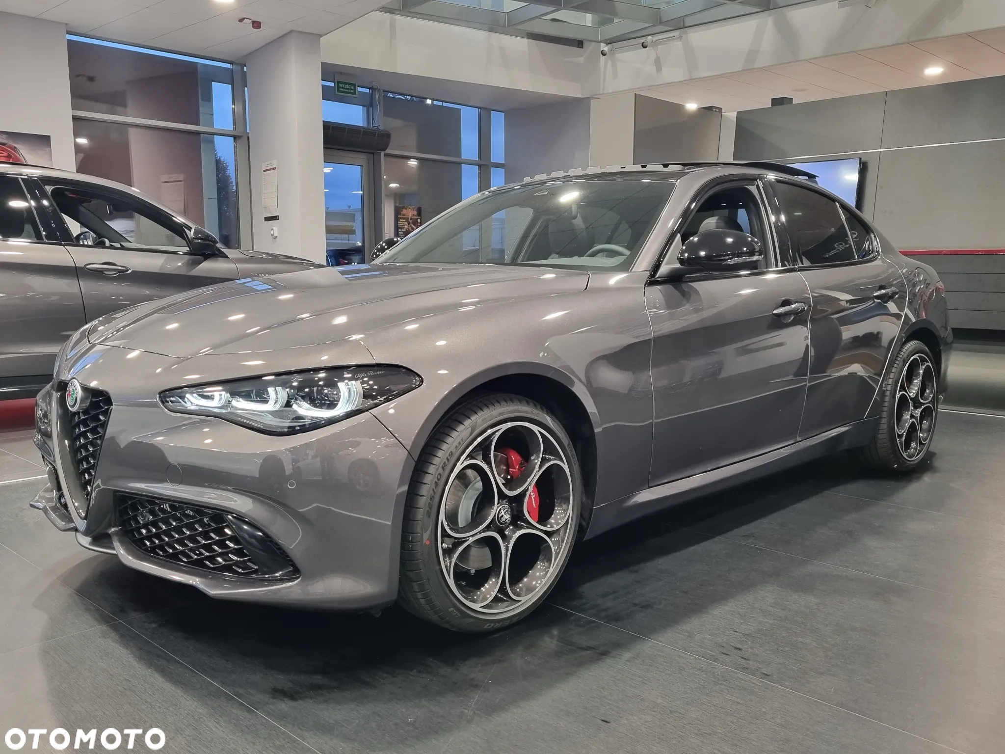 Alfa Romeo Giulia 2.0 Turbo Veloce Q4 - 4