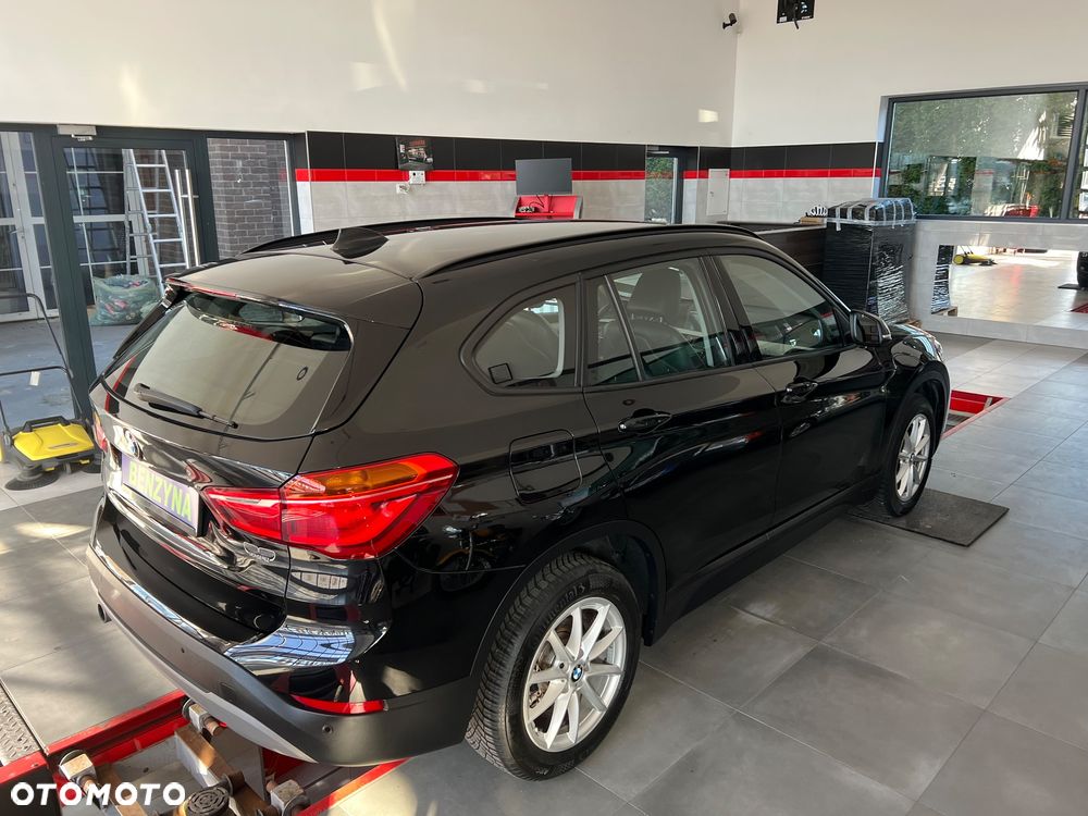 BMW X1 sDrive18i Business Edition - 8