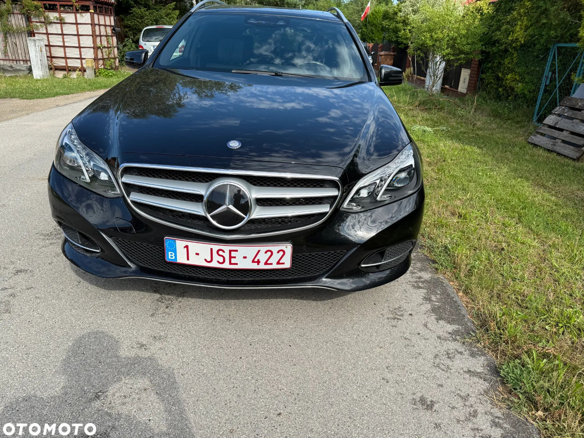 Mercedes-Benz Klasa E 300 BlueTec Hybrid - 1