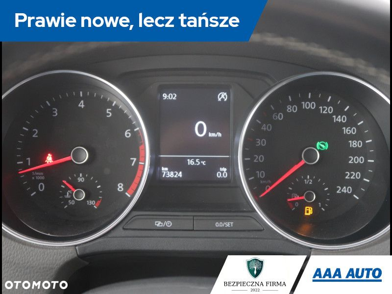 Volkswagen Polo - 12