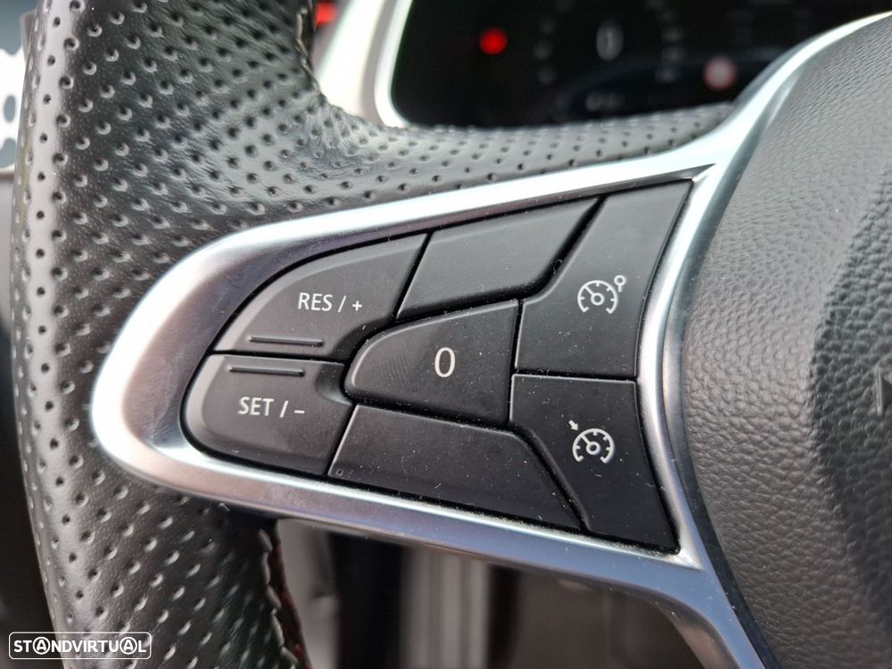 Renault Captur 1.0 TCe RS Line — fotografia 17
