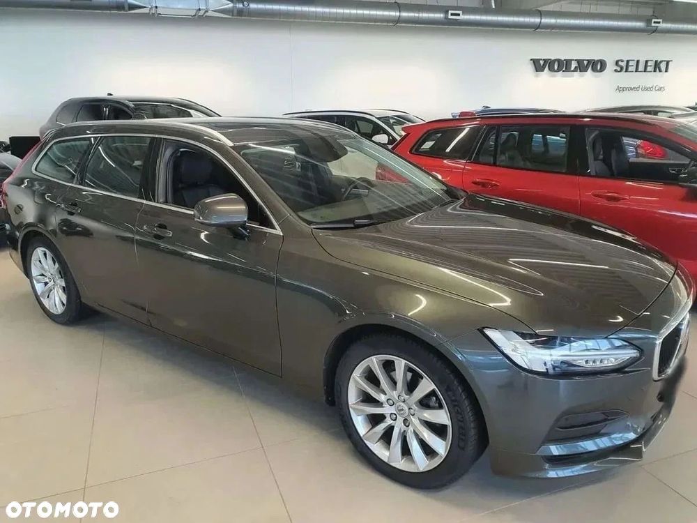 Volvo V90 D5 AWD Geartronic Momentum Pro - 12
