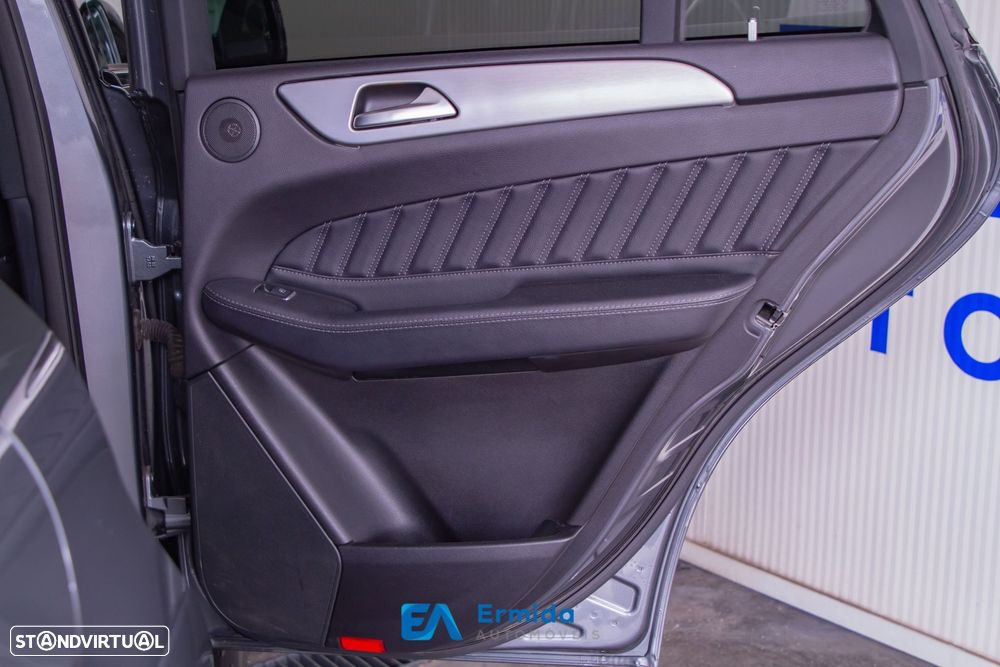 Mercedes-Benz GLE 350 d 4-Matic - 42