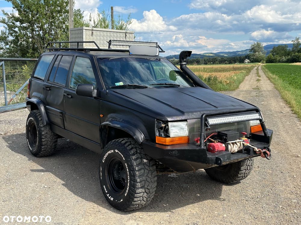 Jeep Grand Cherokee - 9