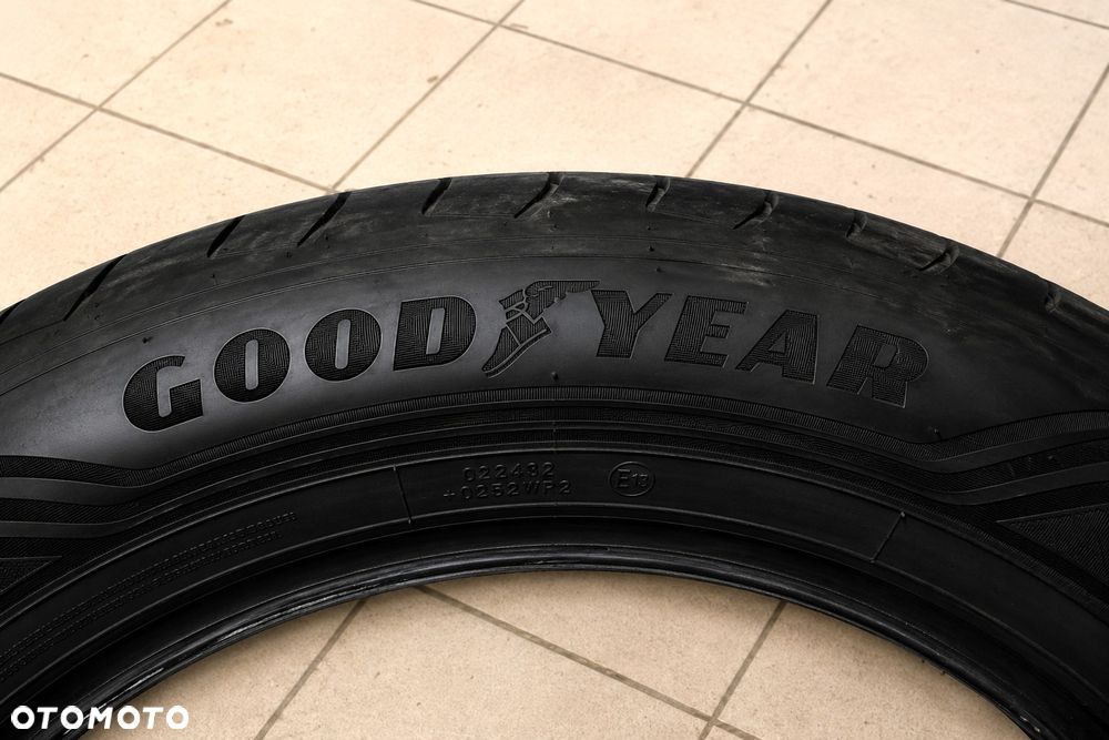 Sprzedam komplet 4 opon letnich Goodyear EfficientGrip 2 SUV 245/60 R18 105H, stan idealny, gwarancja - 6
