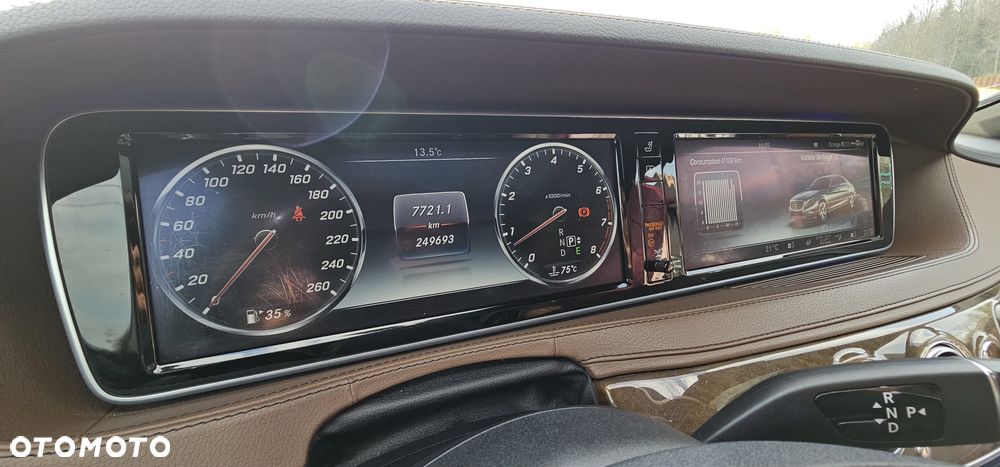 Mercedes-Benz Klasa S 500 L 4Matic 9G-TRONIC - 32