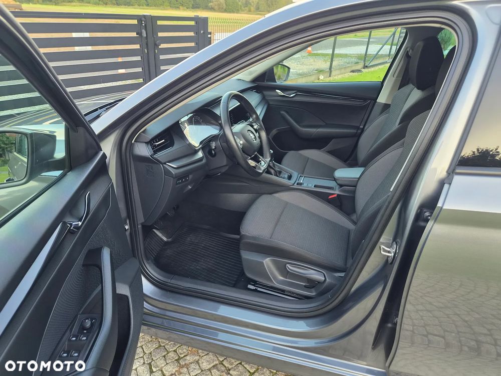 Skoda Octavia 1.5 TSI ACT Ambition - 10
