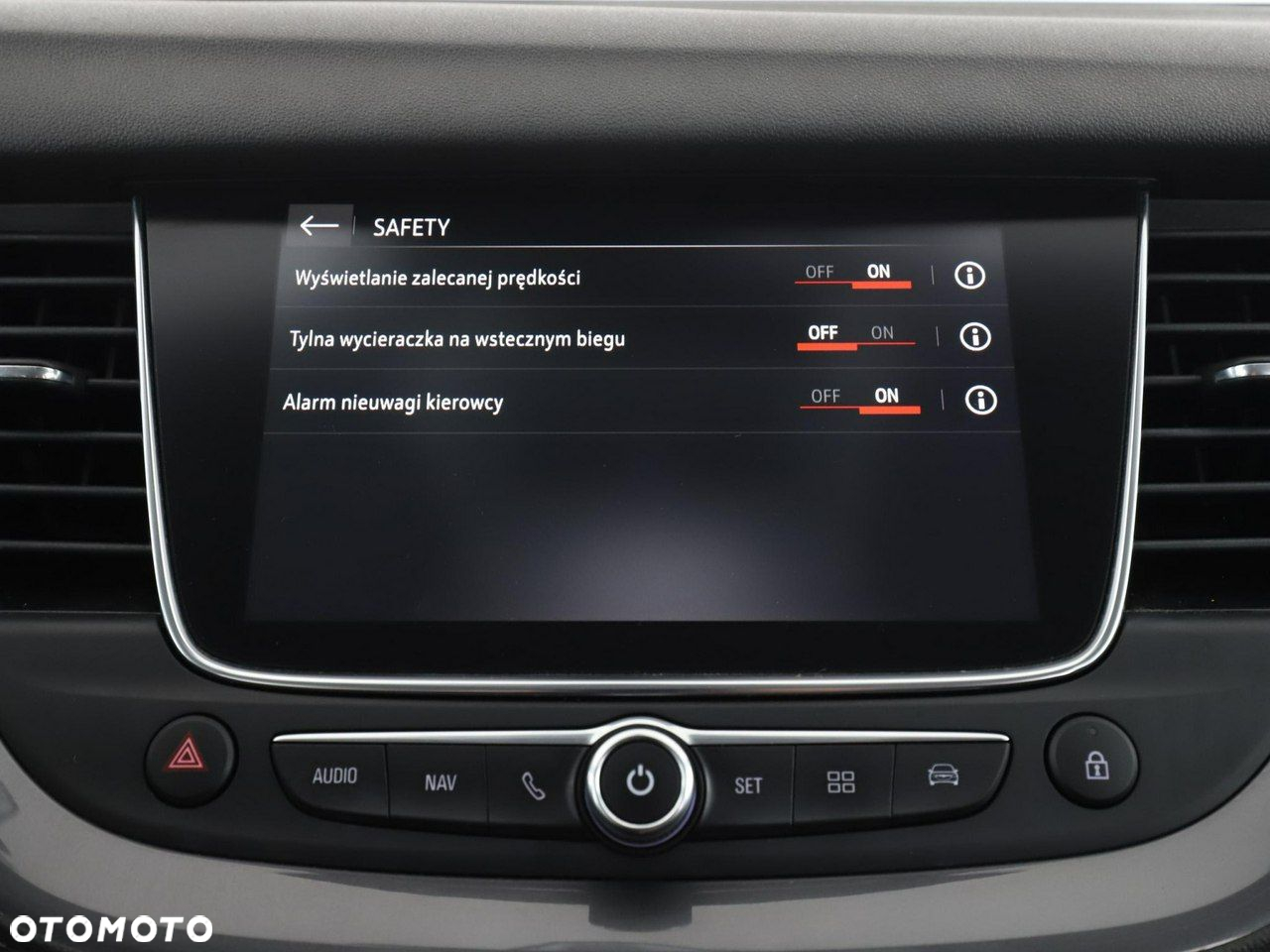 Opel Grandland X 1.2 Start/Stop Automatik Design Line - 26