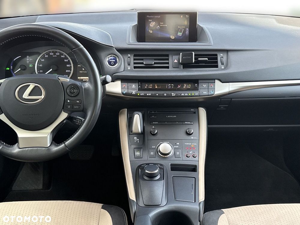 Lexus CT 200h Elegance EU6 - 19